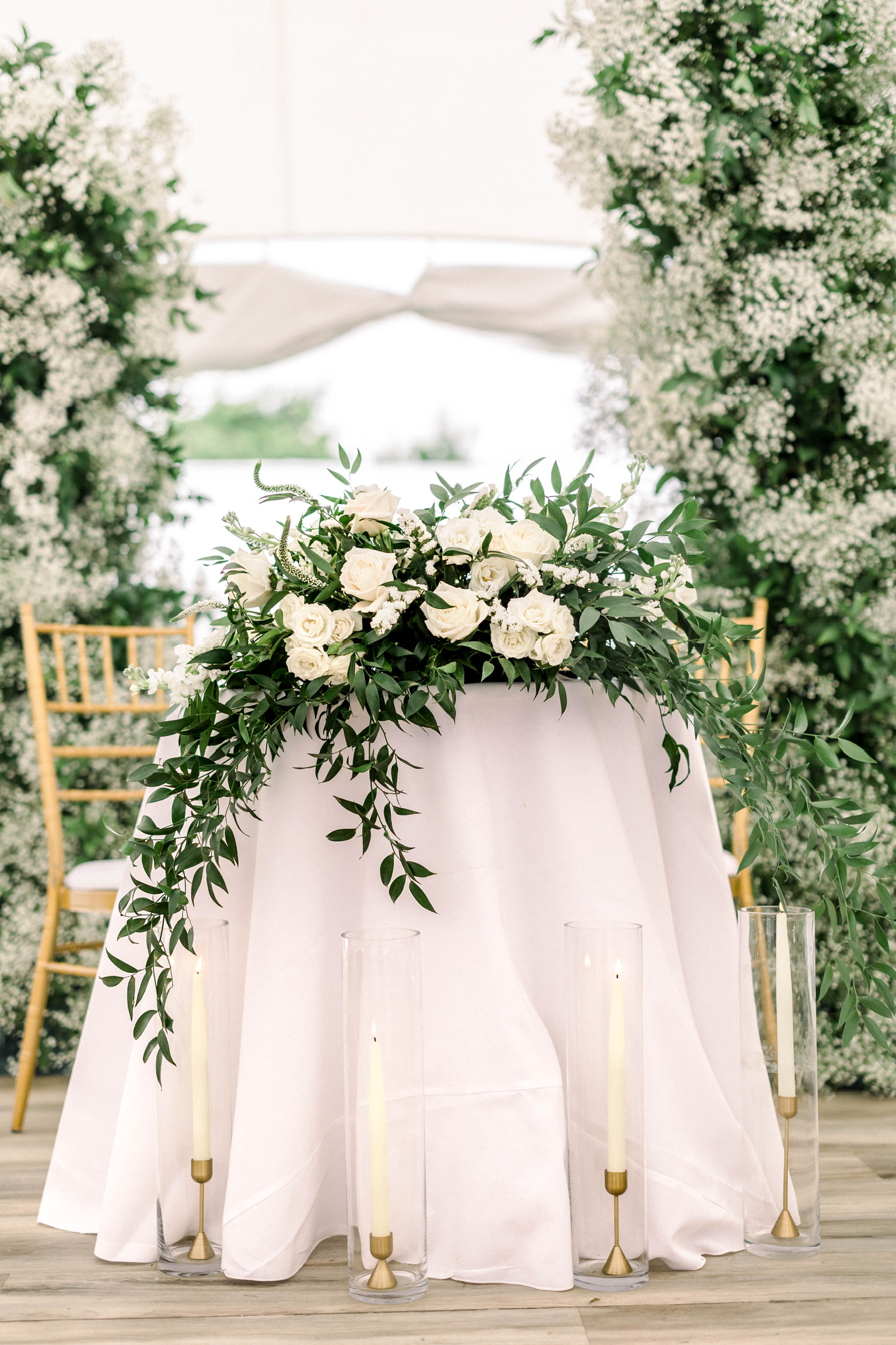 Wedding Centerpiece Guide: What Actually Works for Your Tables